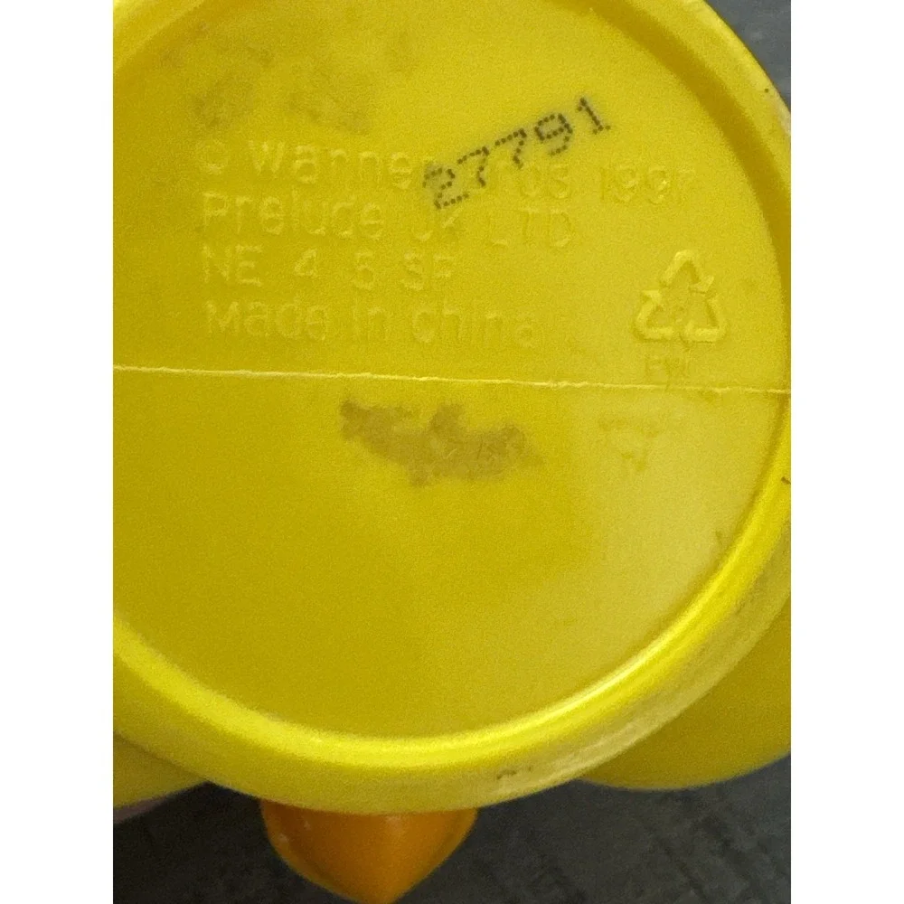 Vintage 1997 Tweety Bird‎ Large Soap Lotion Pump Dispenser Looney Tunes Rare HTF